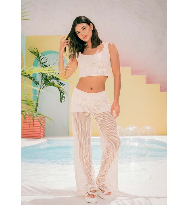 Conjunto marfil, camiseta y pantalón en malla para jóvenes