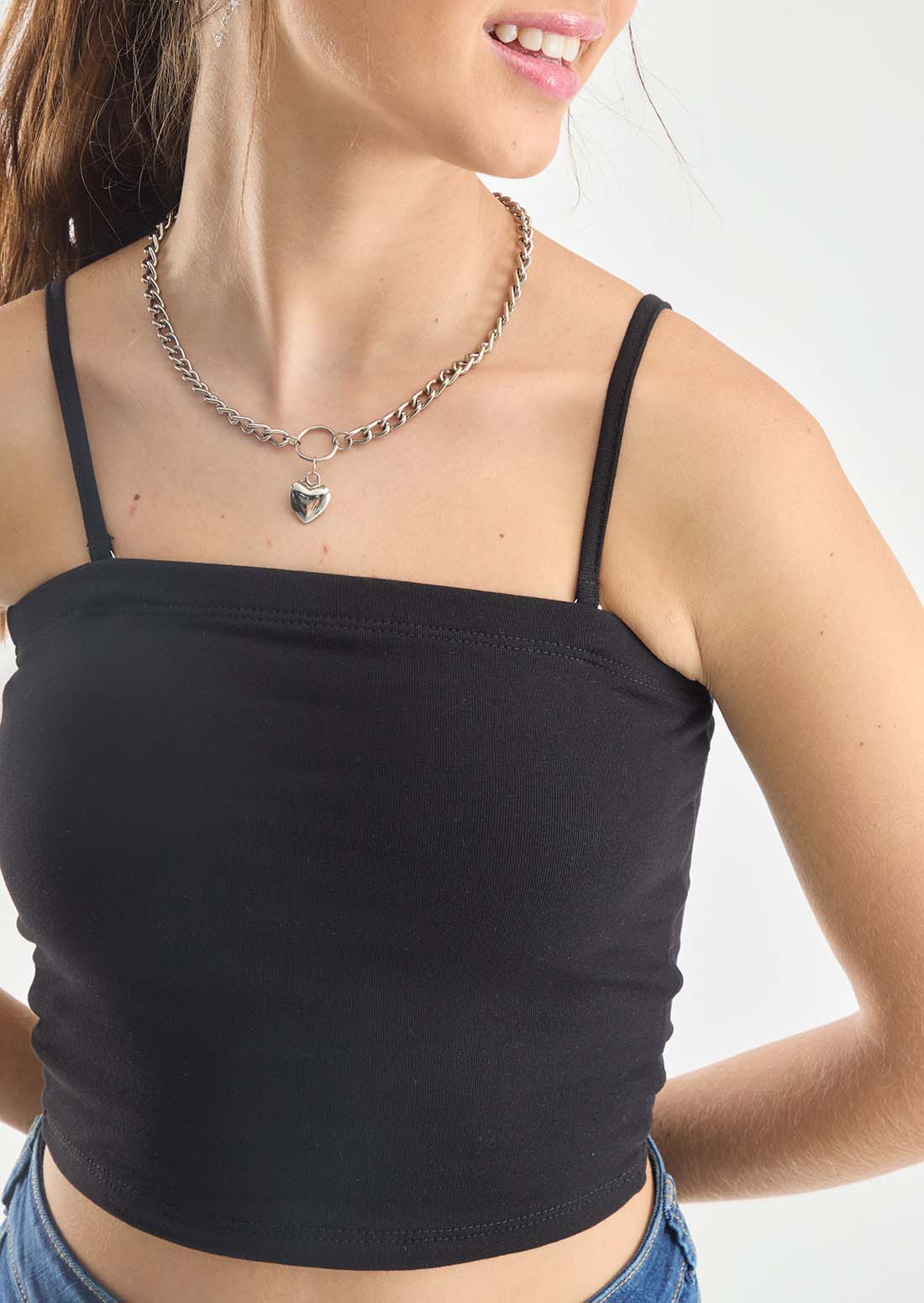 Camiseta negra strapples para adolescentes