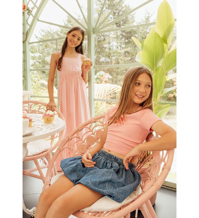 Vestido rosa pastel con estampado a rayas para niñas