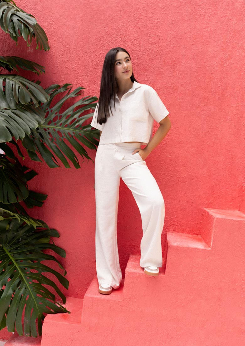 Pantalón marfil bota ancha para adolescentes