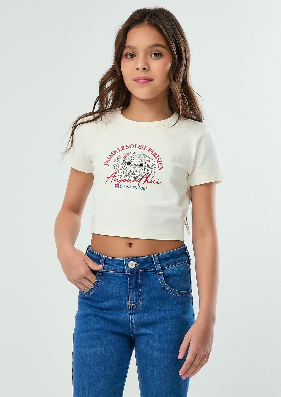 Camiseta crop marfil estampada para niñas